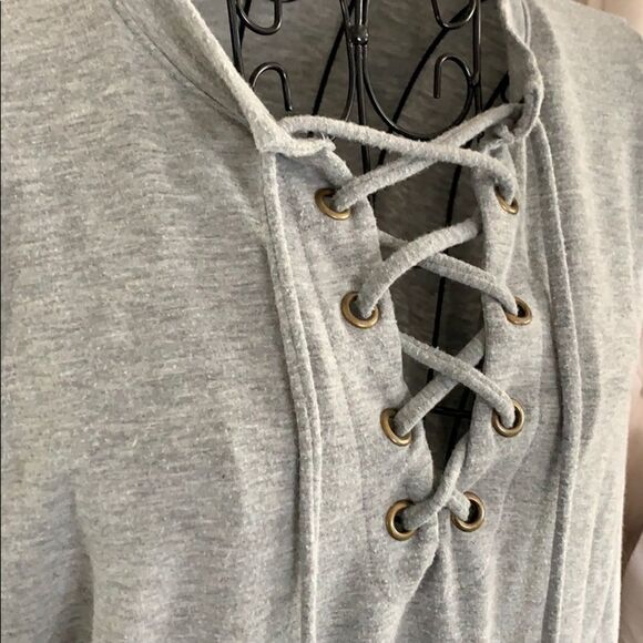 SKY AND SPARROW Lace Up Womens Sweatshirt | size M - Picture 3 of 6